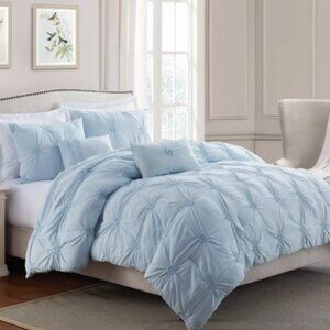 Comforter Set Swift Home | Floral Pintuck 3-Piece Comforter Set Baby Blue